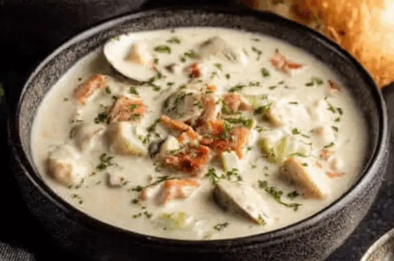 Classic Clam Chowder